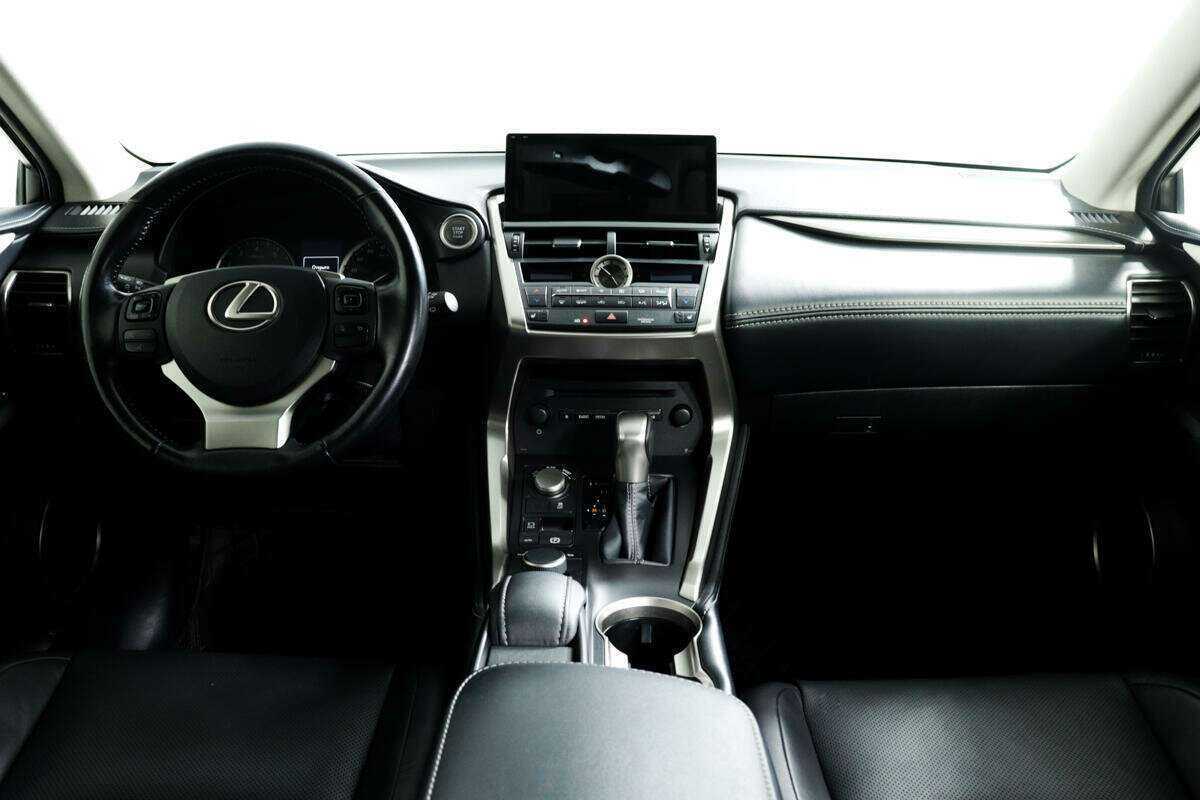 Lexus NX 200t, 2017 Фото №11