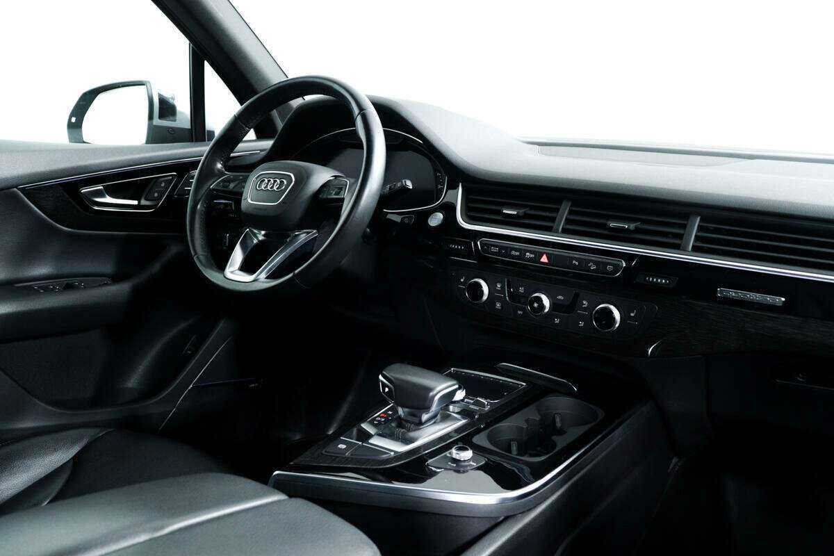 Audi Q7, 2018 Фото №9