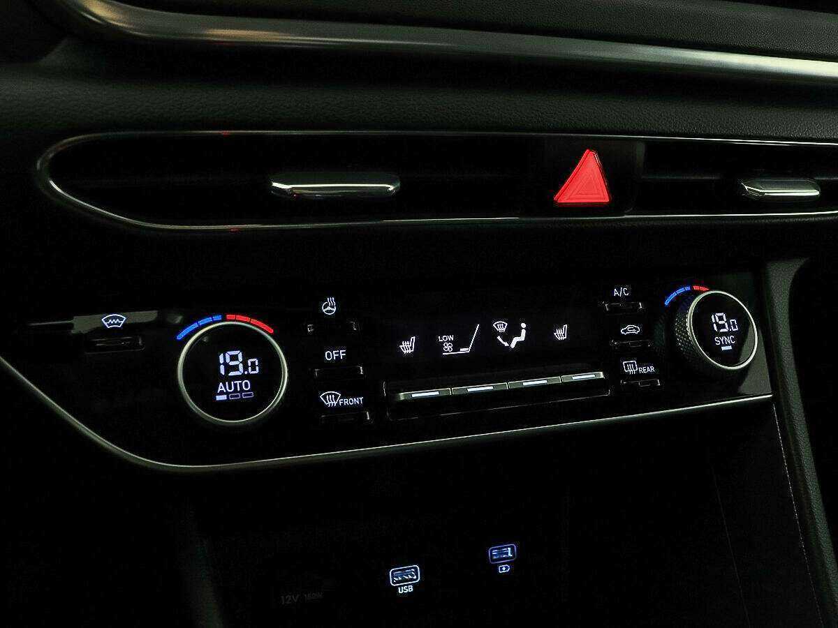 Hyundai Sonata, 2022 Фото №16