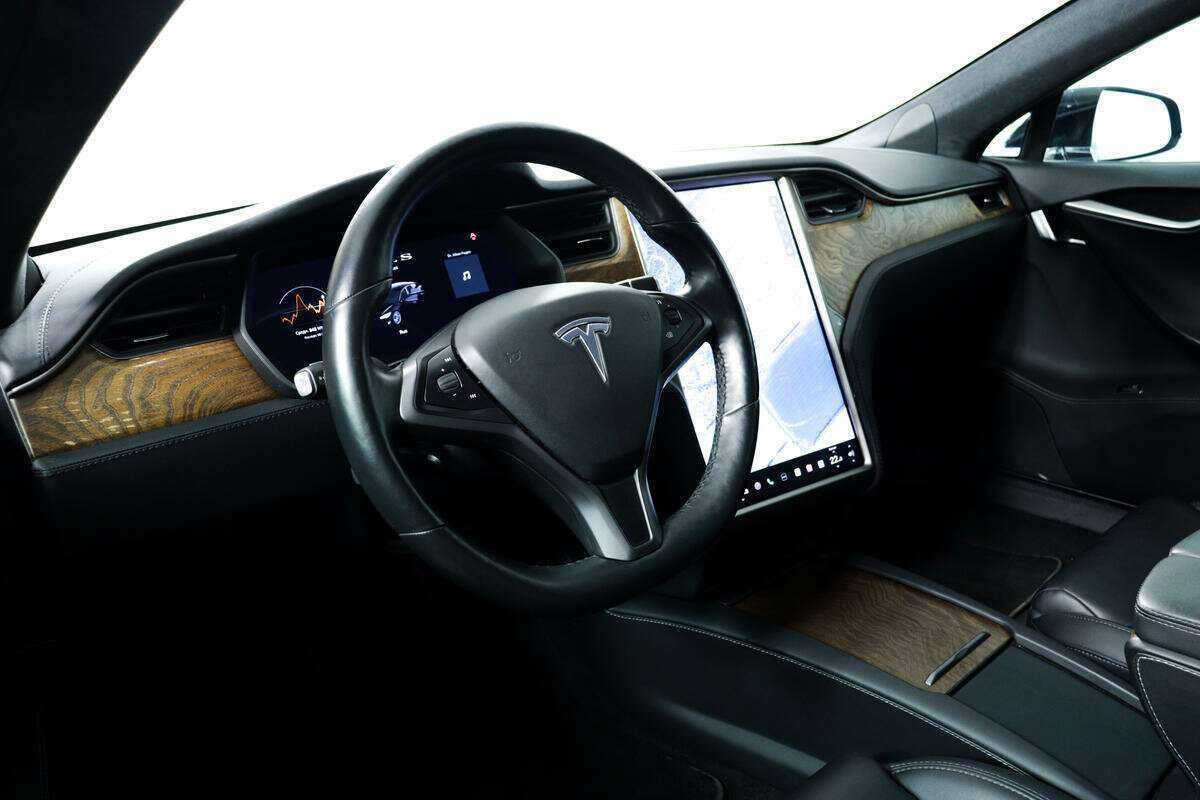Tesla Model S Long Range Plus, 2020 Фото №13