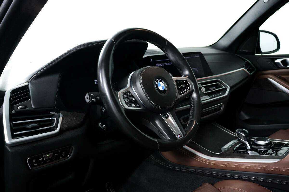 BMW X5 M50d, 2020 Фото №13