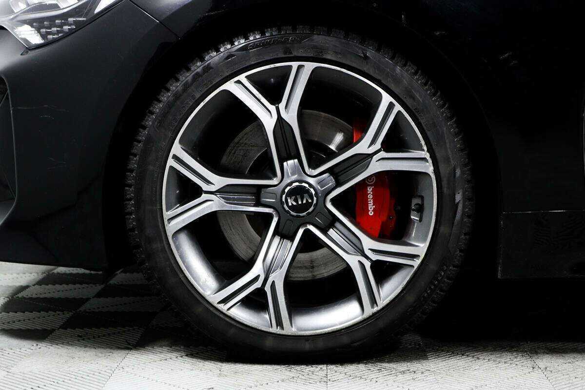 Kia Stinger, 2018 Фото №14