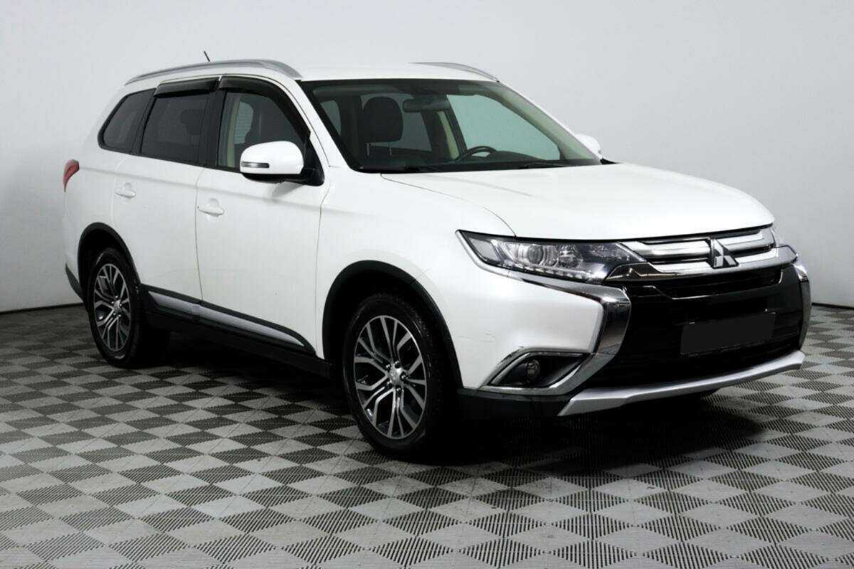 Mitsubishi Outlander, 2015 - 70 761 км. | Фото №3
