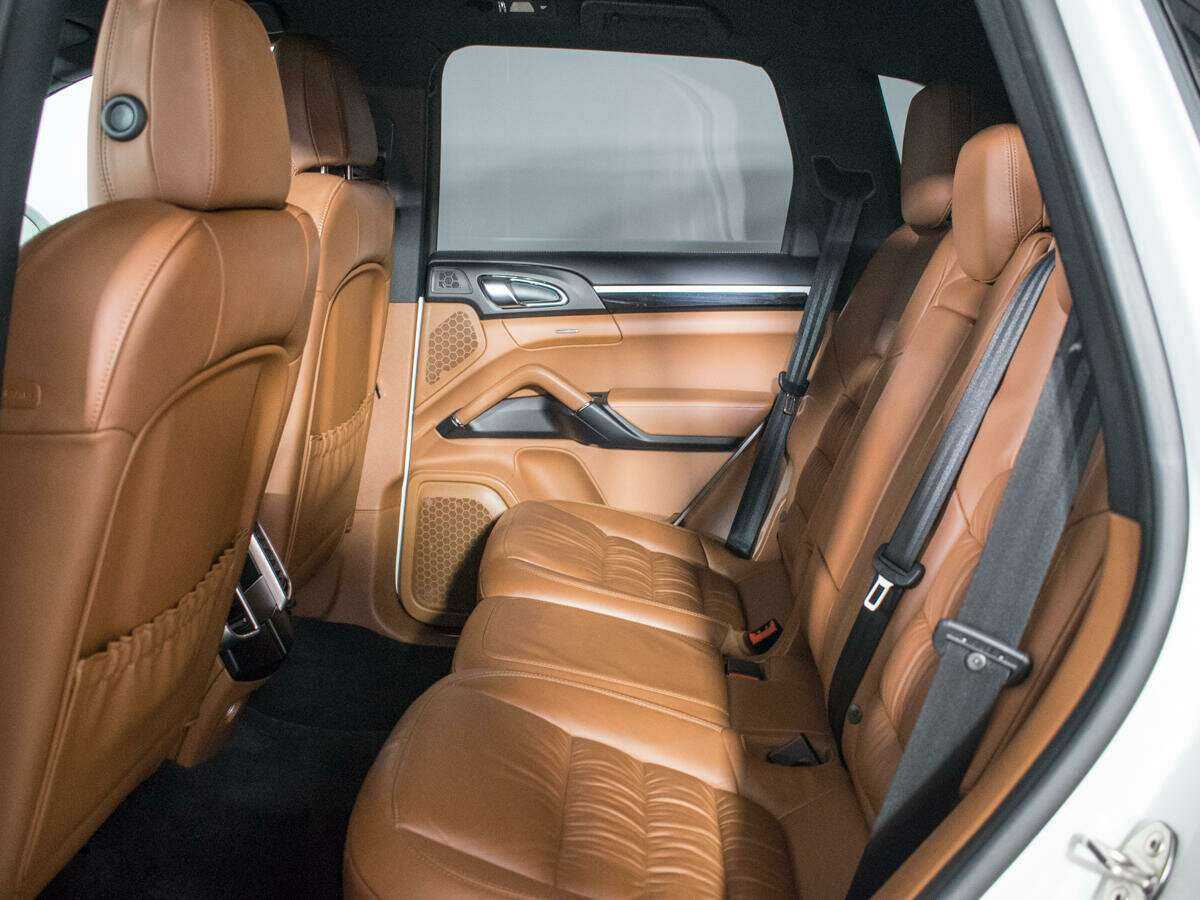 Porsche Cayenne Diesel, 2015 Фото №10