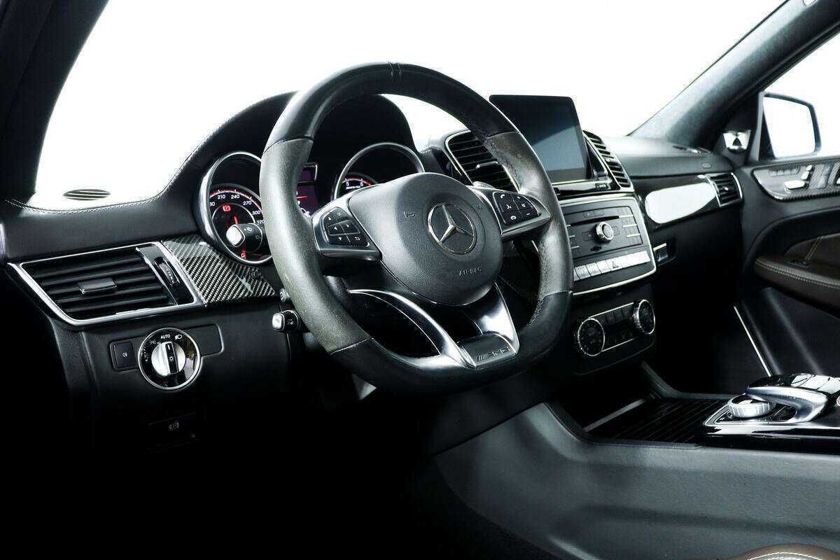 Mercedes-Benz GLE Coupe AMG 63 AMG S, 2016 Фото №12