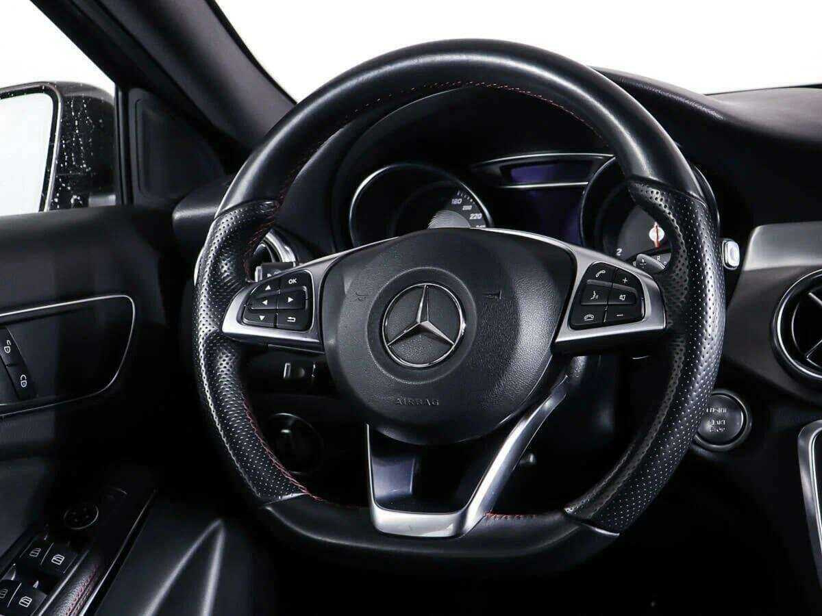 Mercedes-Benz GLA 250, 2018 Фото №10