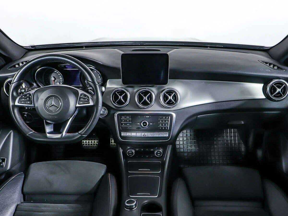Mercedes-Benz GLA 250, 2018 Фото №12