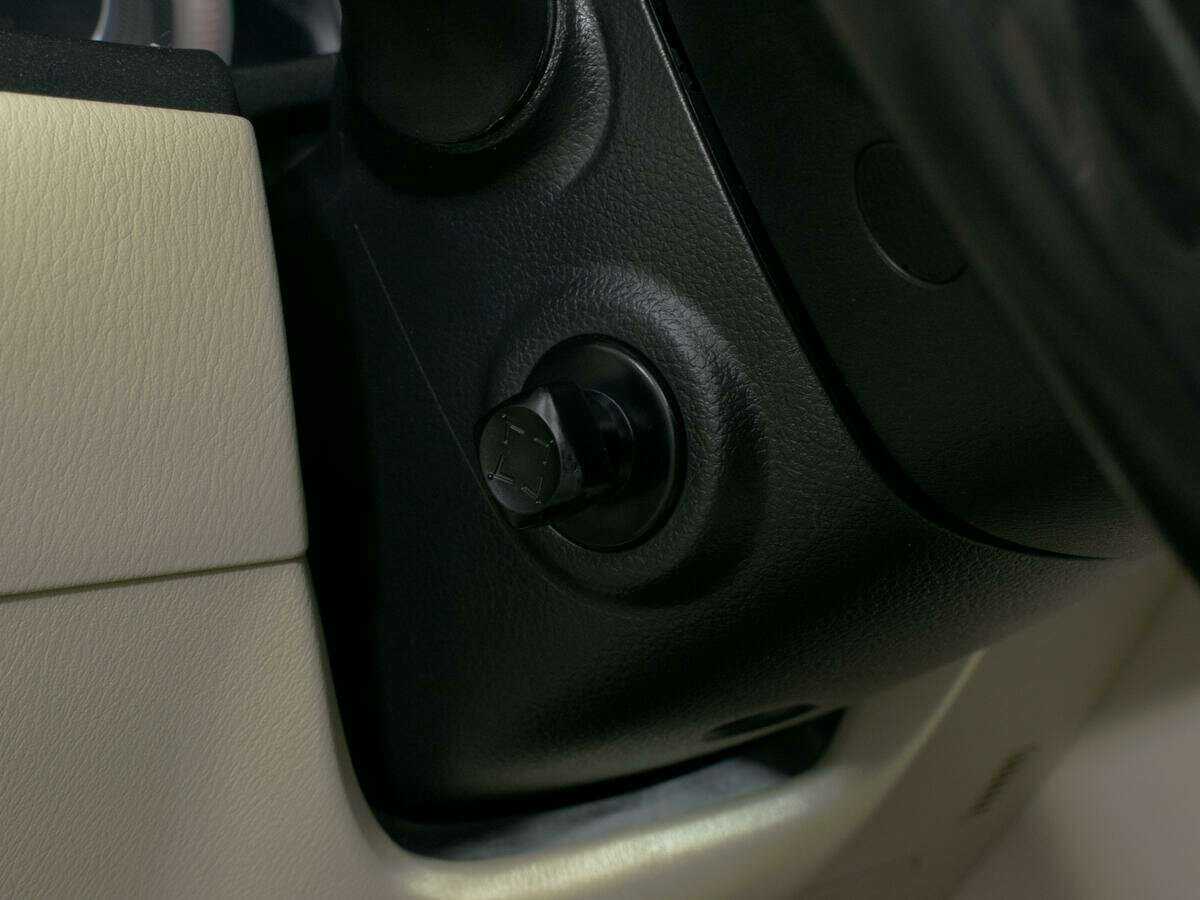 Infiniti QX80, 2018 Фото №21