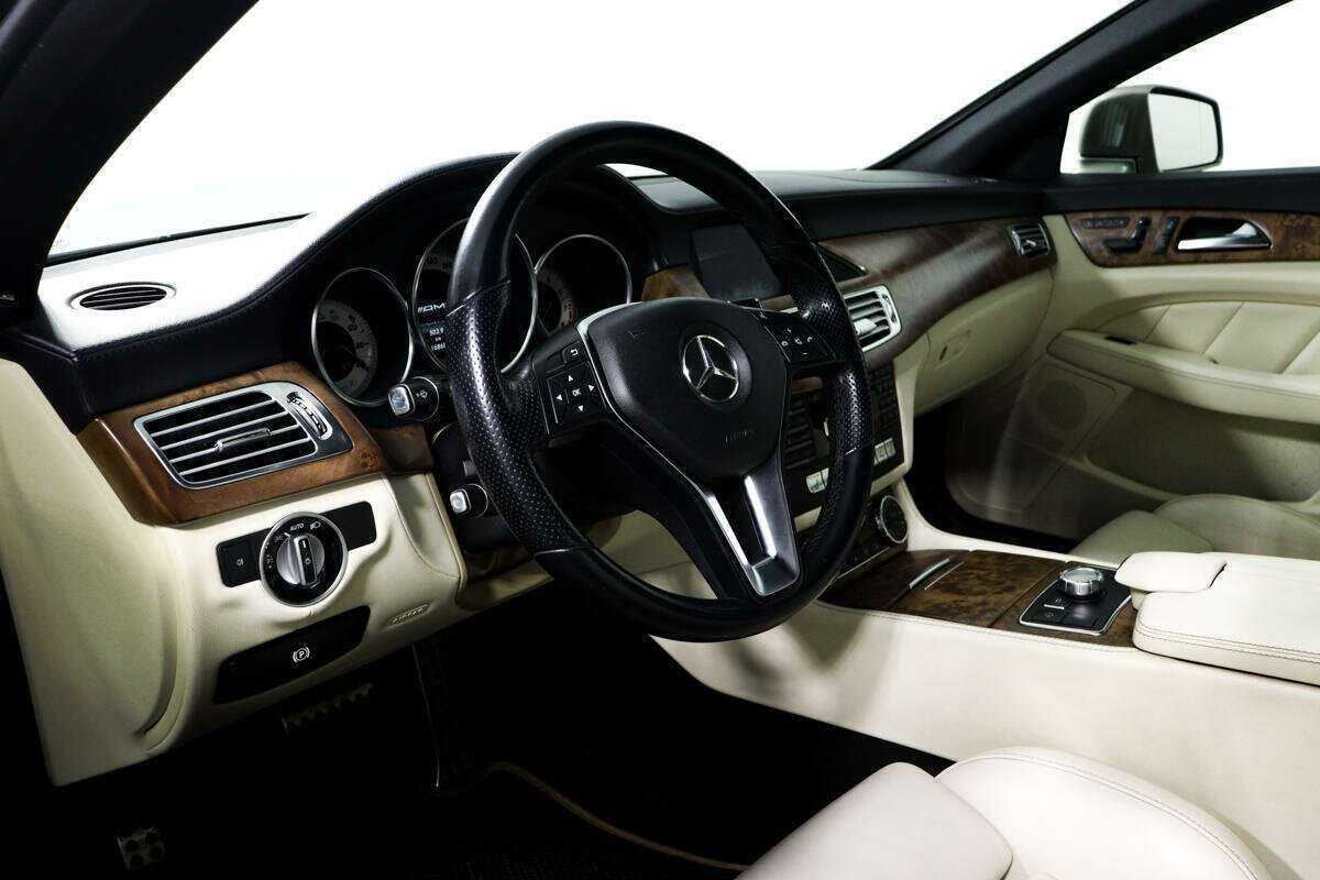 Mercedes-Benz CLS 500, 2013 Фото №13