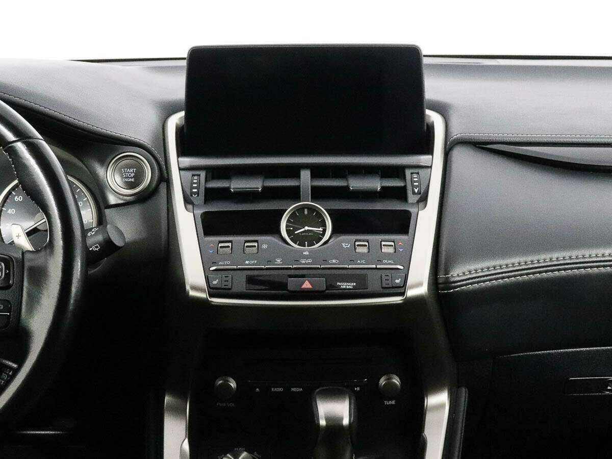 Lexus NX 200, 2021 Фото №10