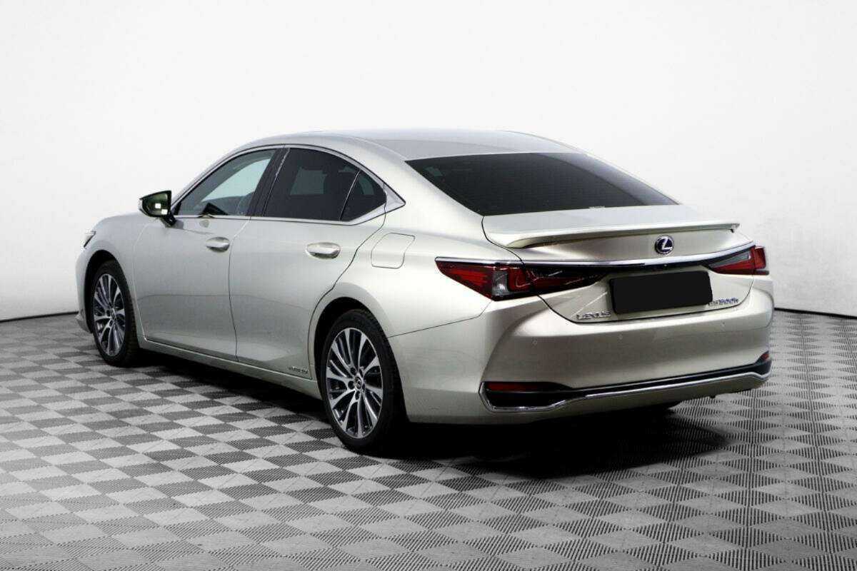 Lexus ES 300h, 2018 Фото №7