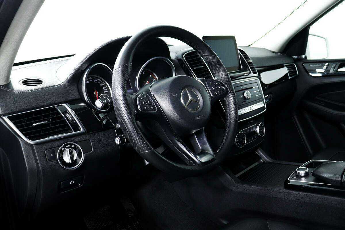 Mercedes-Benz GLE 350 d, 2015 Фото №13
