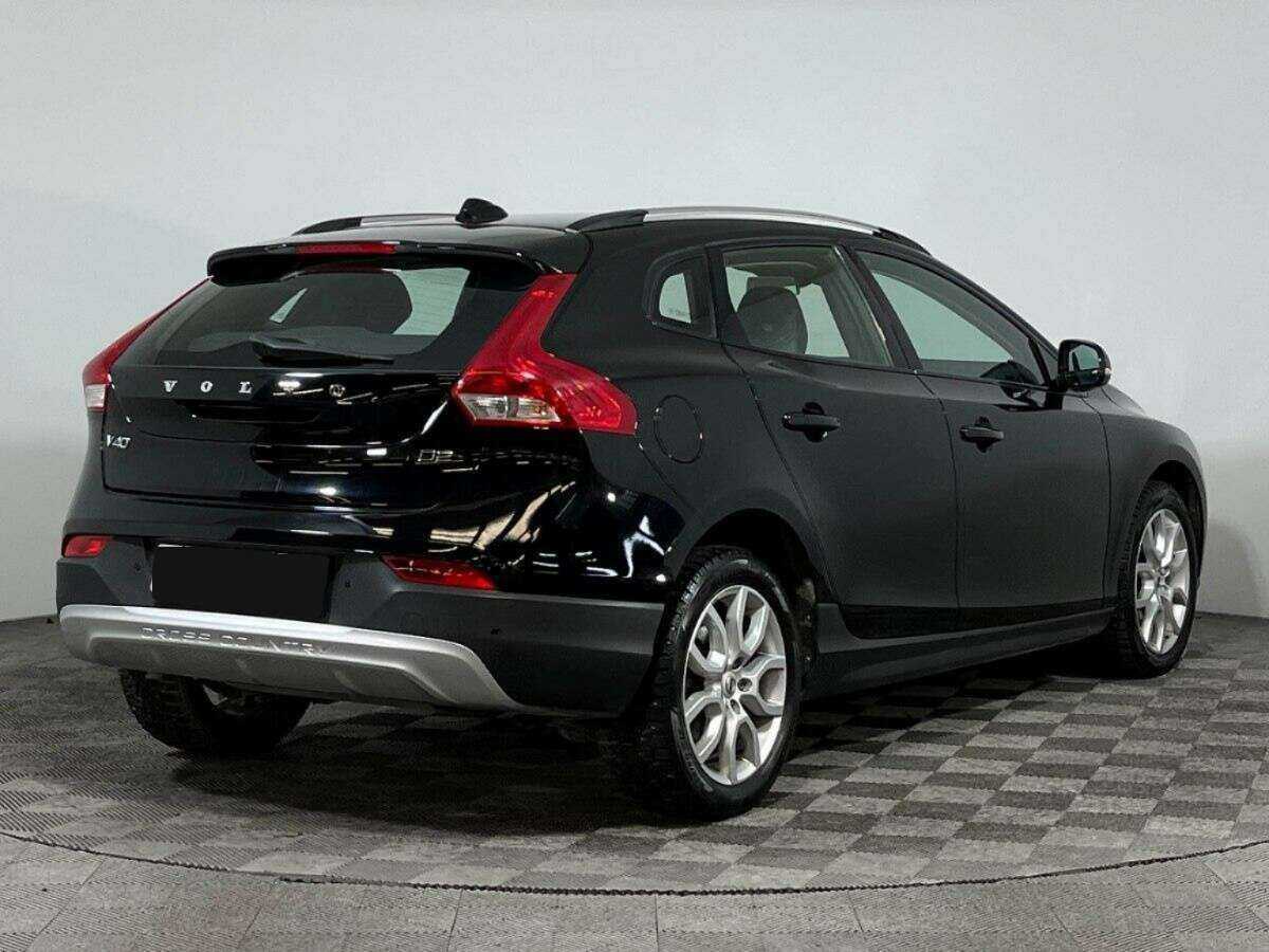 Volvo V40 Cross Country, 2017 Фото №4