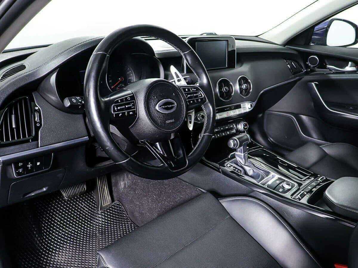 Kia Stinger, 2019 Фото №13