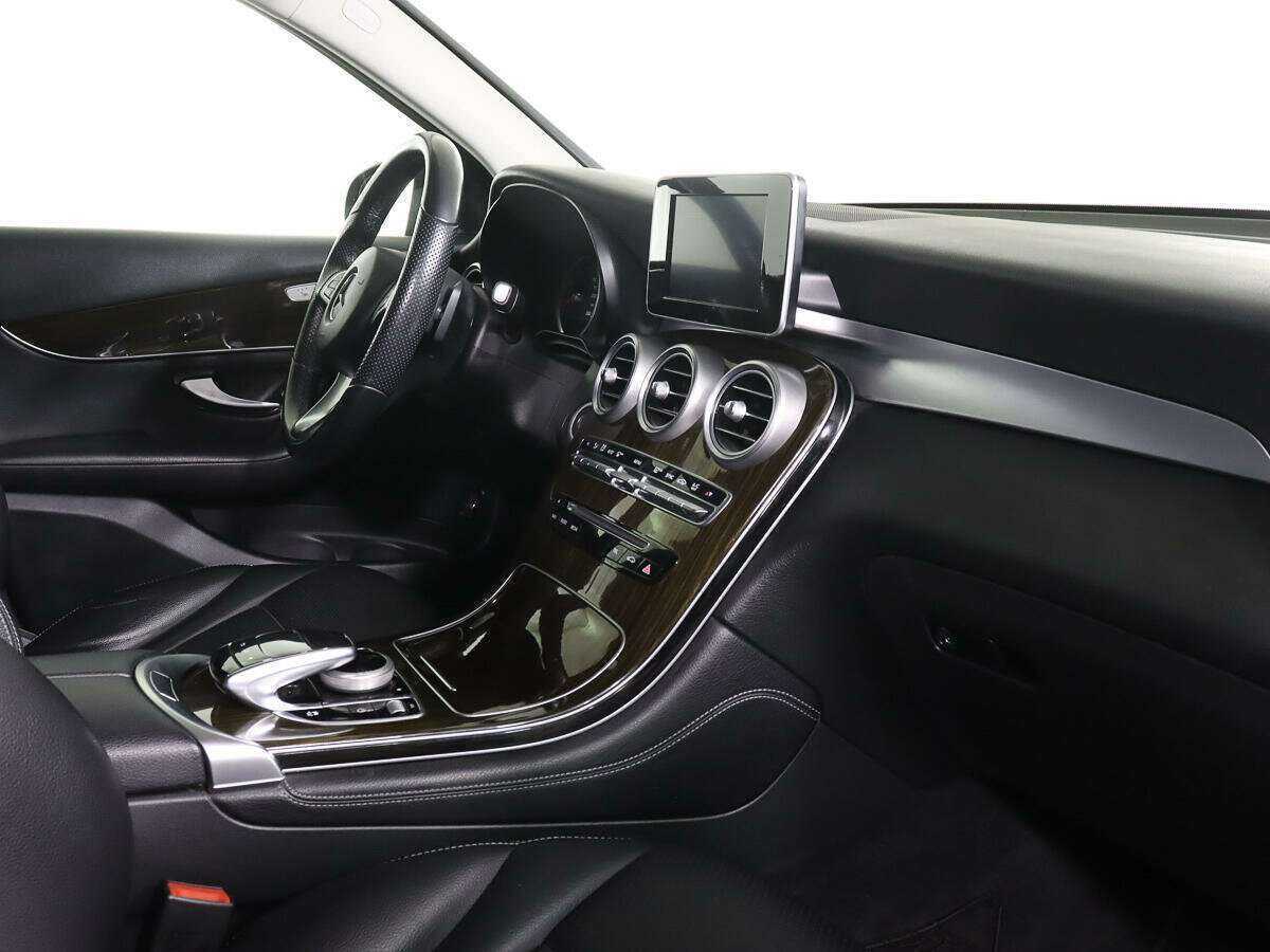 Mercedes-Benz GLC 250, 2016 - 85 600 км. | Фото №7