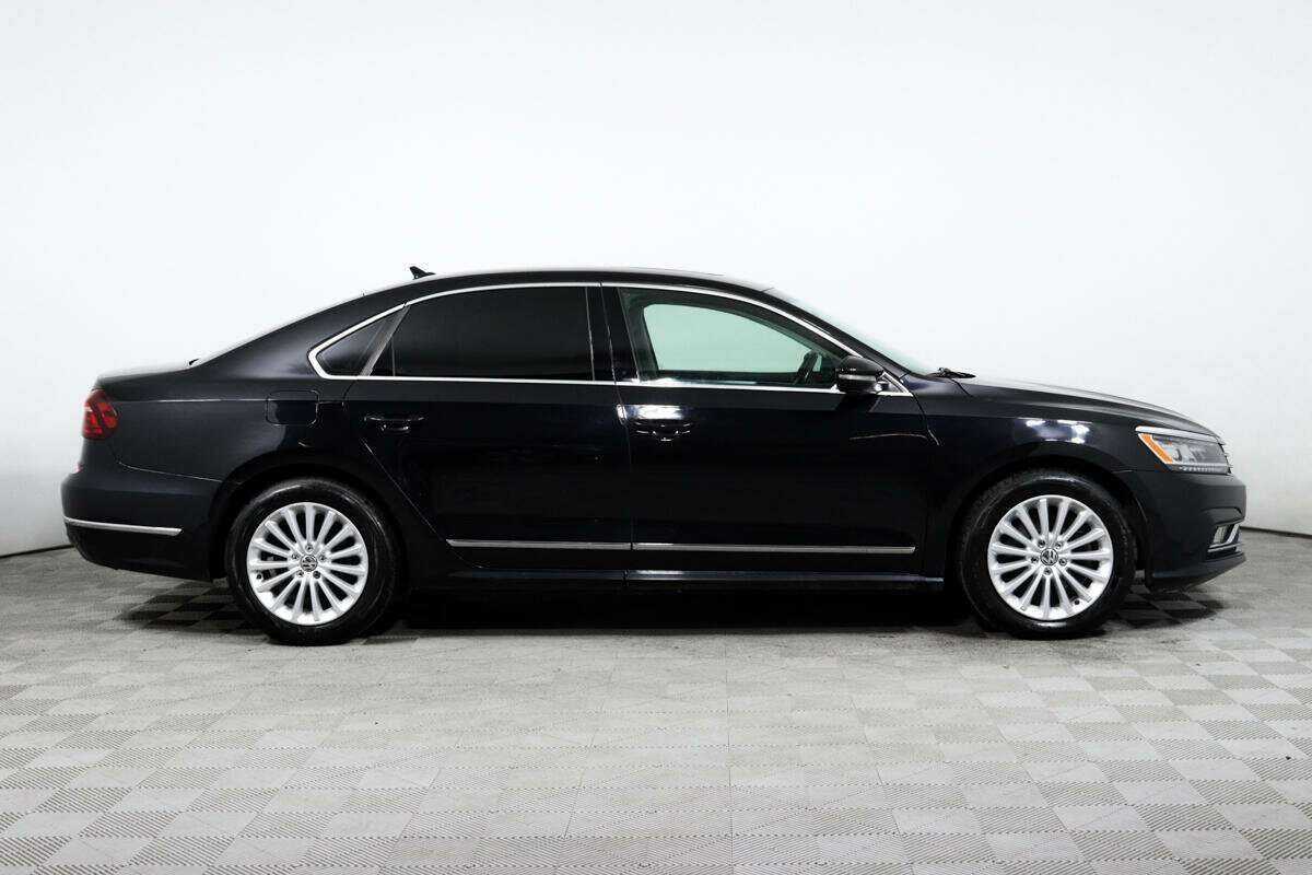 Volkswagen Passat, 2017 - 135 577 км. | Фото №4