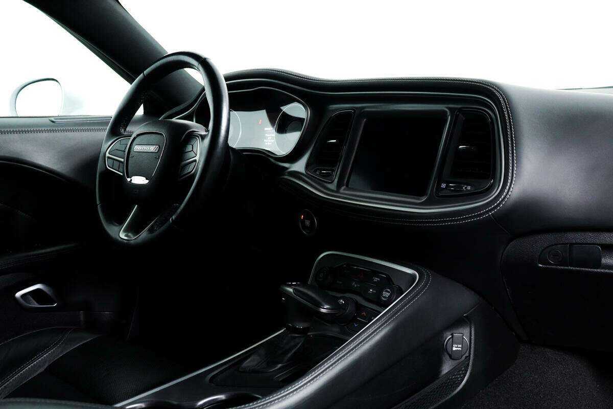 Dodge Challenger, 2020 - 31 000 км. | Фото №8