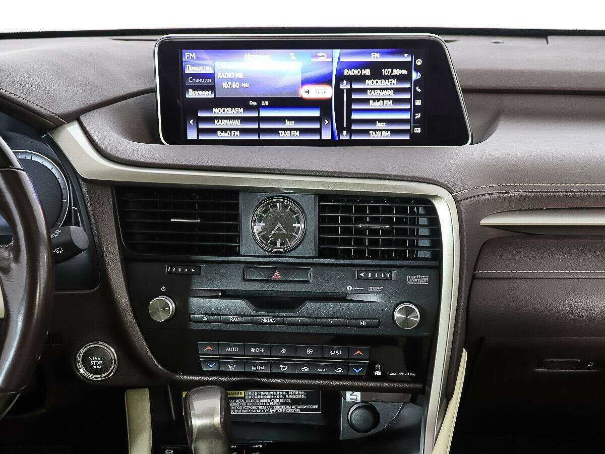 Lexus RX 200t, 2016 Фото №12