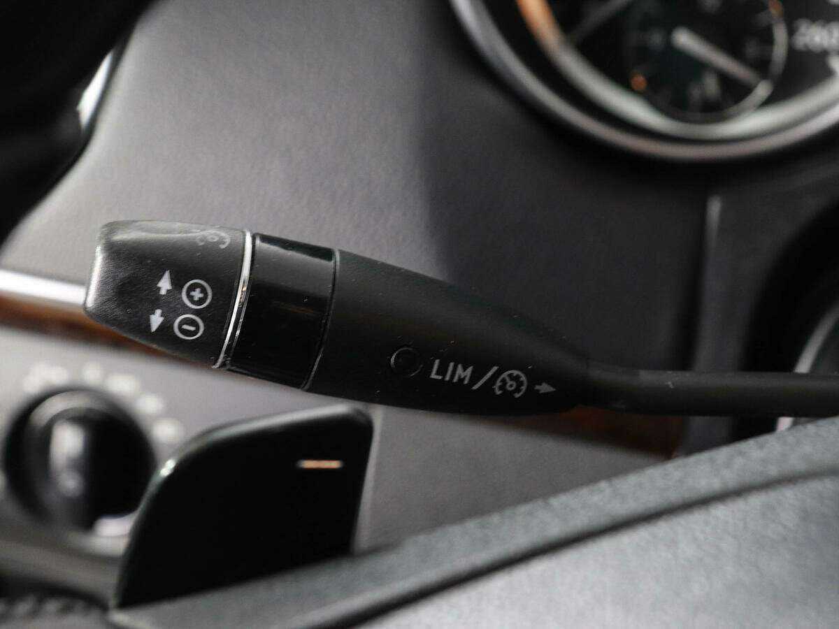 Mercedes-Benz GL-Класс 350, 2010 Фото №14