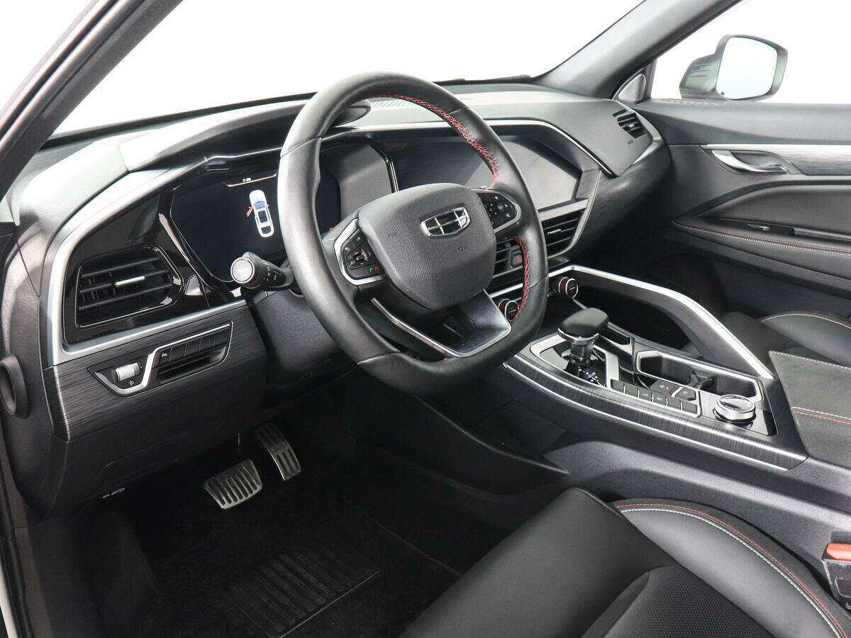 Geely Tugella, 2023 Фото №10