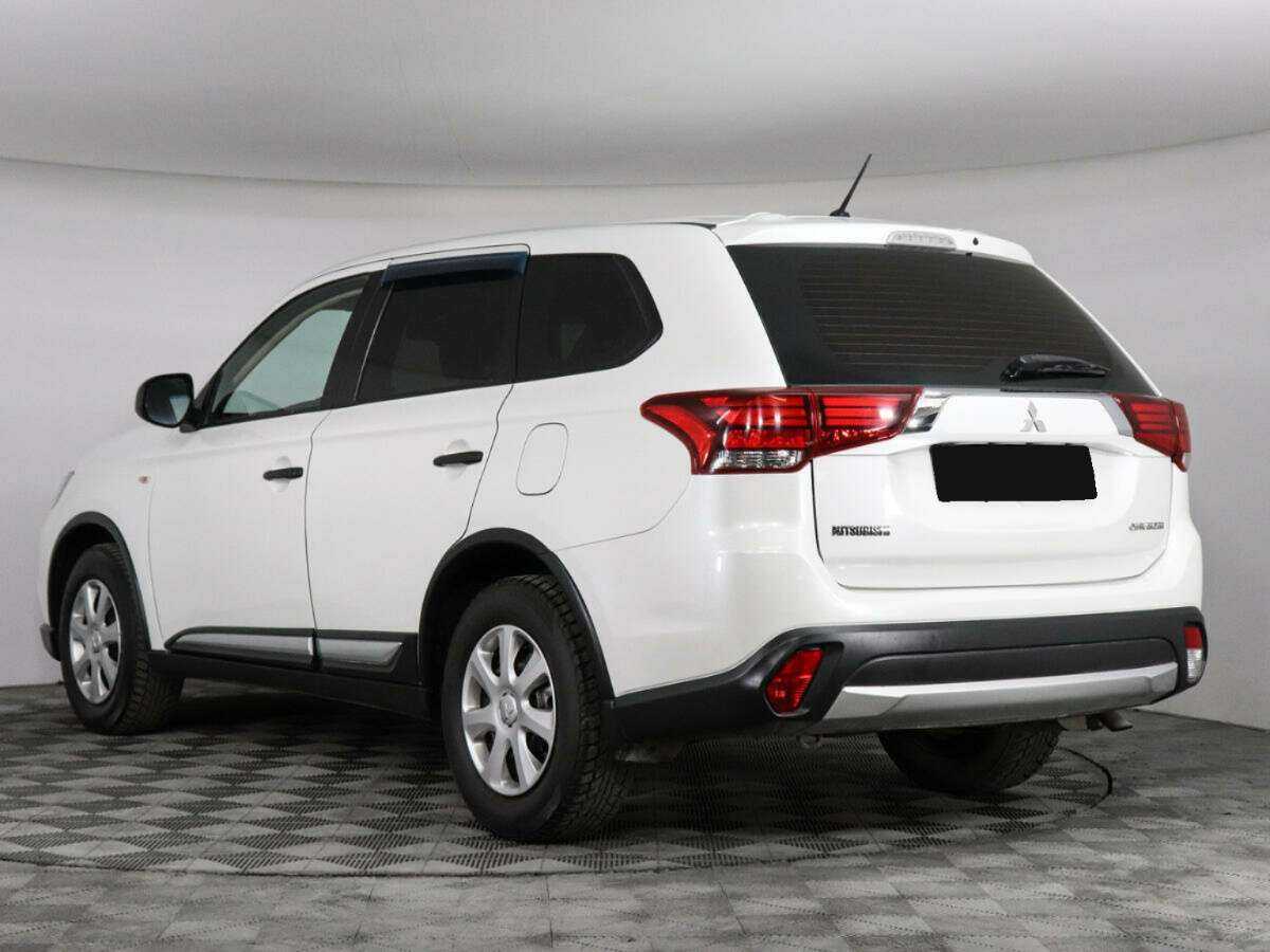 Mitsubishi Outlander, 2015 - 130 060 км. | Фото №7