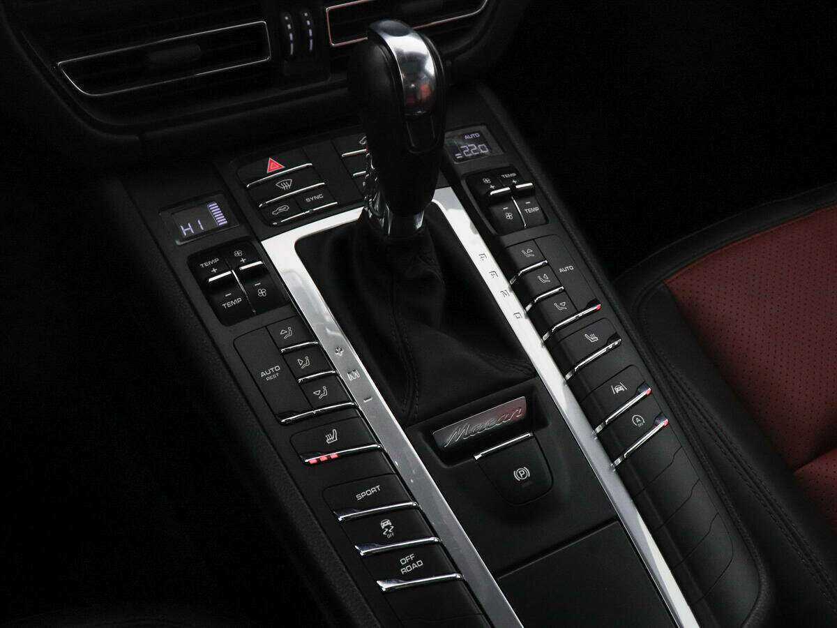 Porsche Macan, 2019 Фото №14