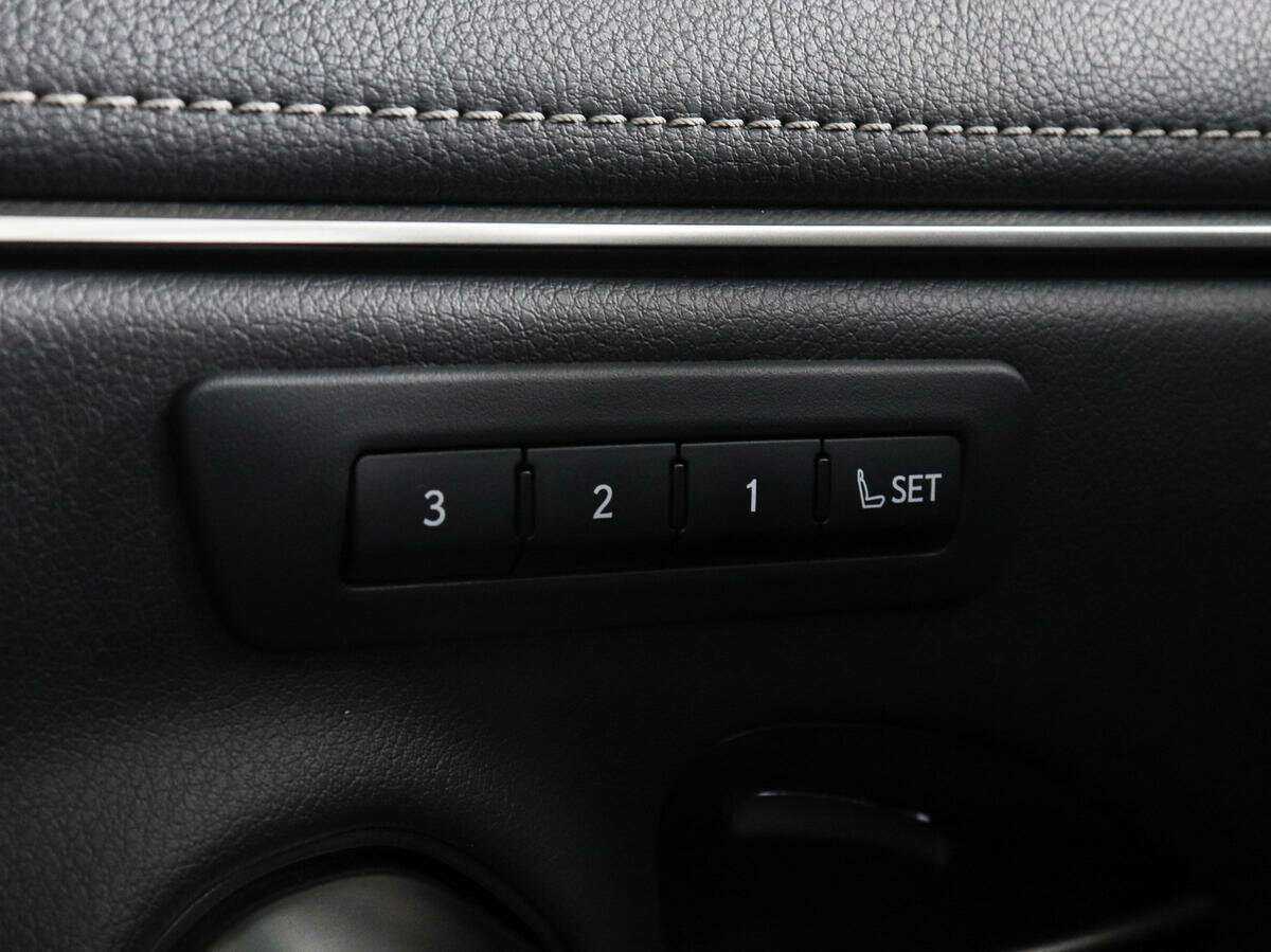 Lexus ES 250, 2019 Фото №14