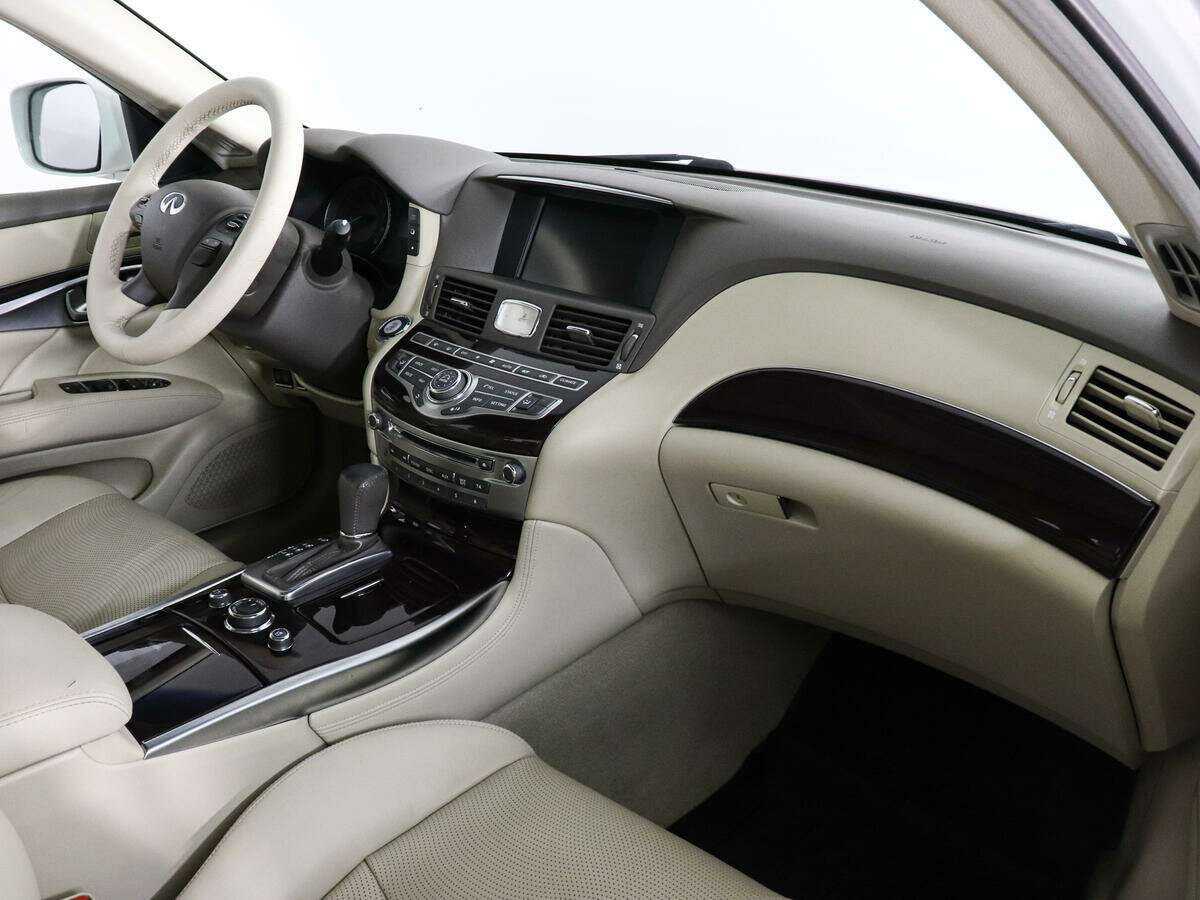 Infiniti M37, 2011 Фото №10