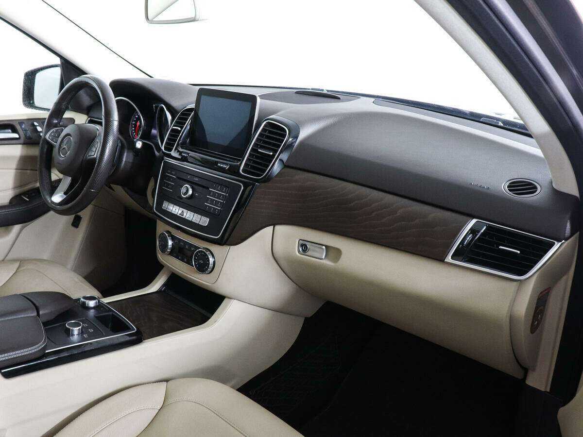 Mercedes-Benz GLE 300, 2016 Фото №9