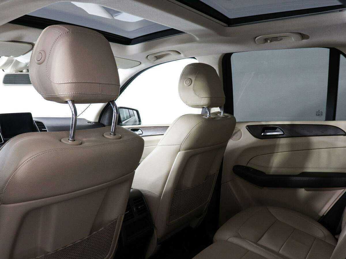 Mercedes-Benz GLE 300, 2016 Фото №11