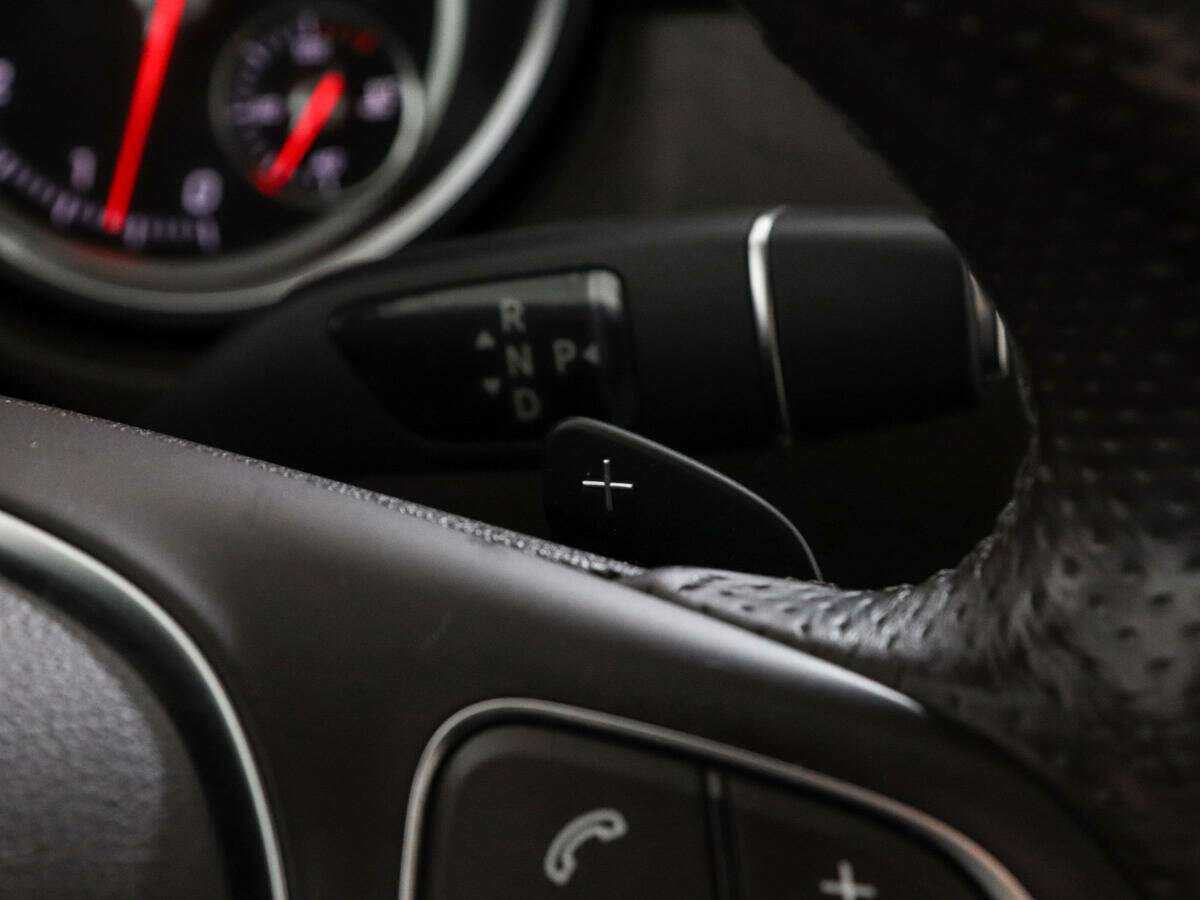 Mercedes-Benz GLE 300, 2016 Фото №14