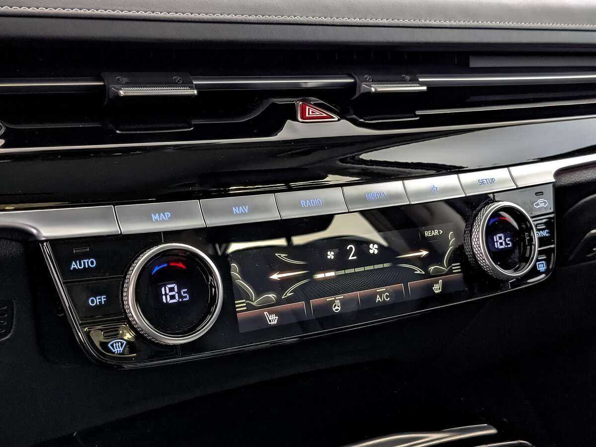 Genesis G80, 2022 Фото №25