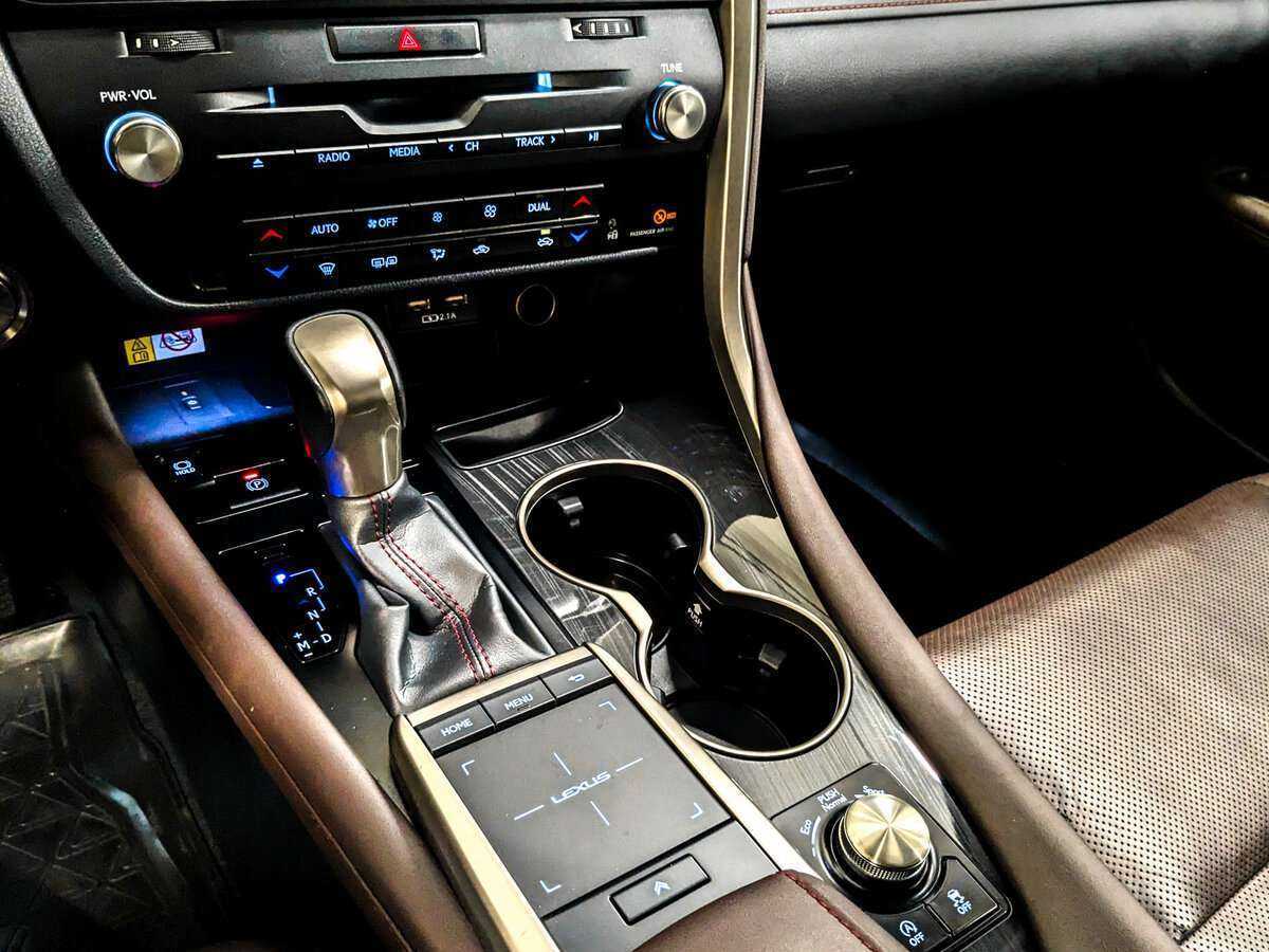 Lexus RX 300, 2019 Фото №21