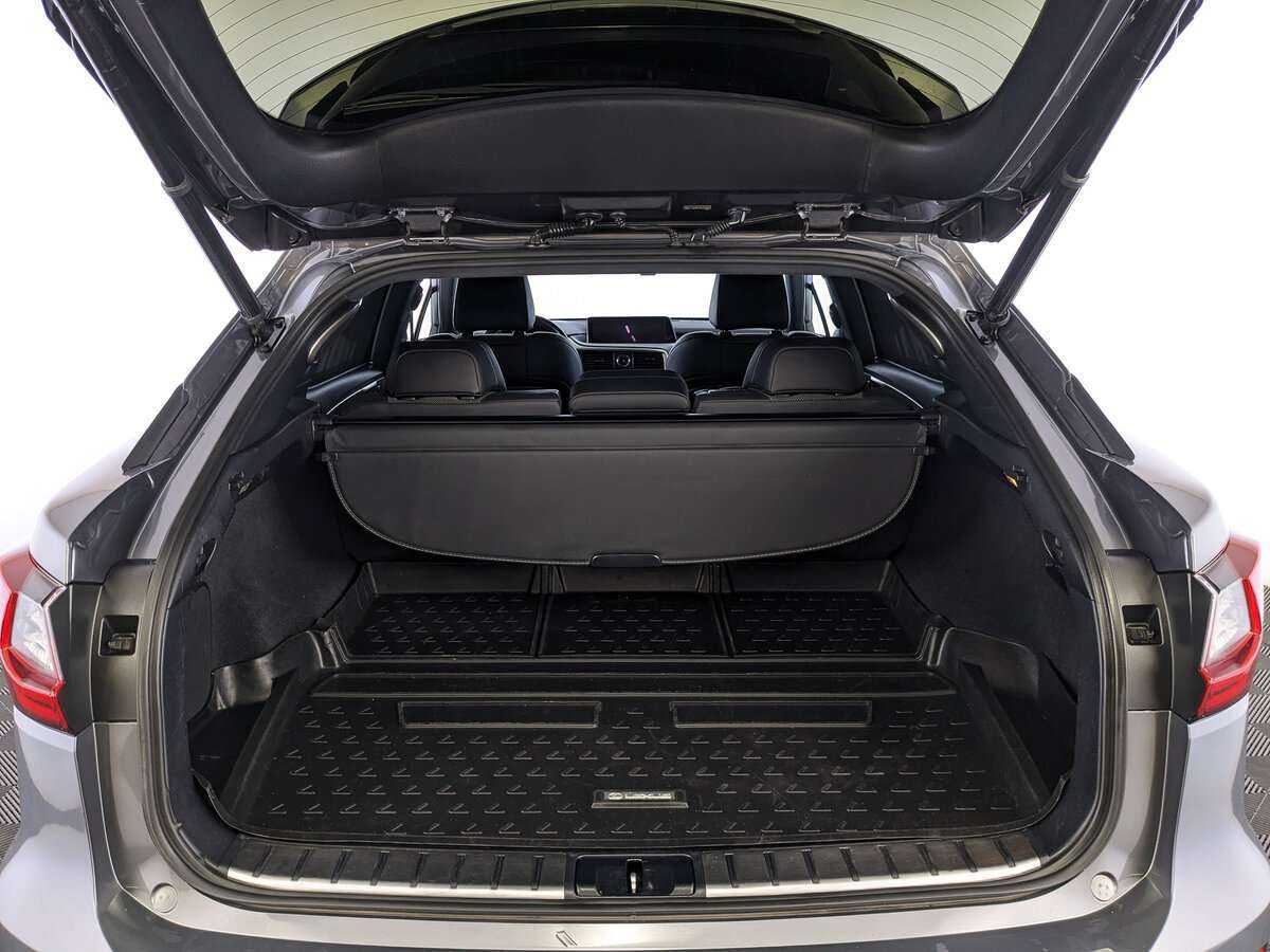 Lexus RX 200t, 2017 Фото №9