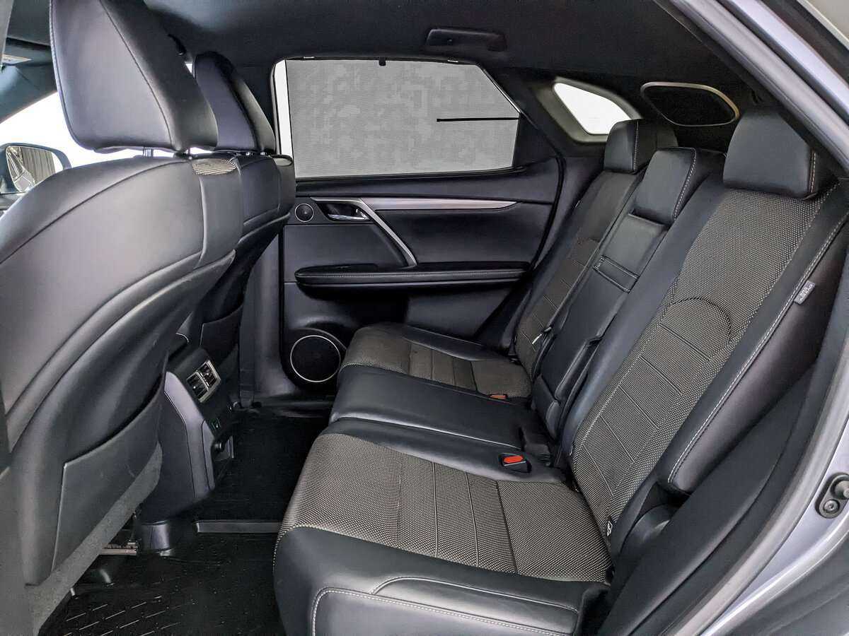 Lexus RX 200t, 2017 Фото №15