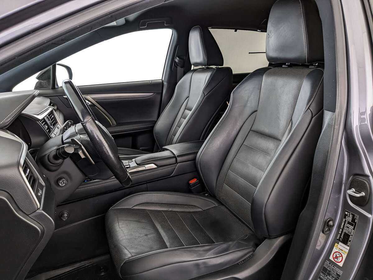 Lexus RX 200t, 2017 Фото №17