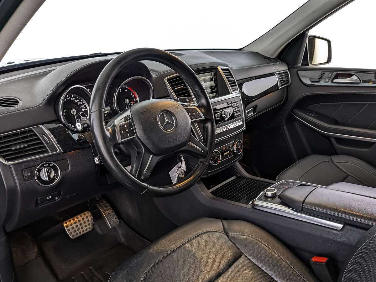 Mercedes-Benz GL-Класс 400, 2014 Фото №11