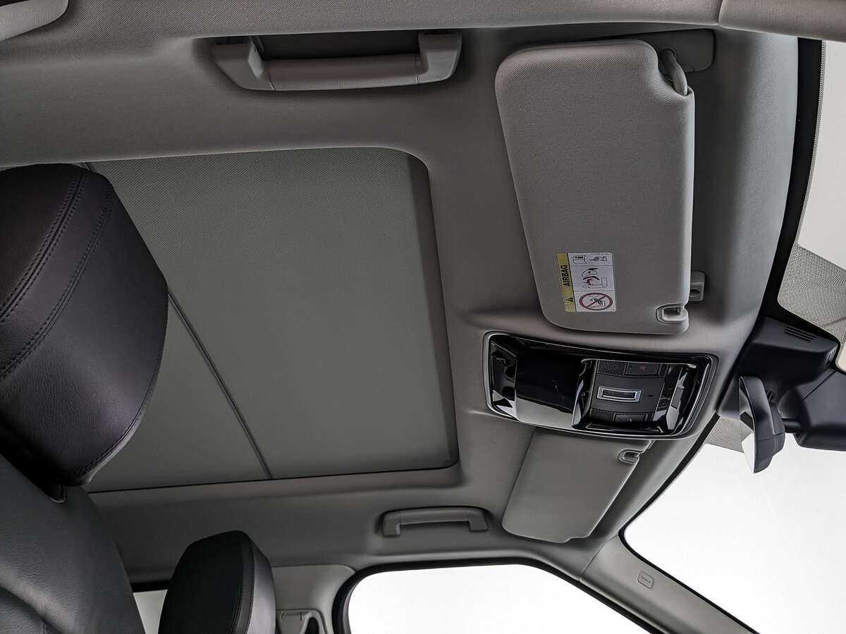 Land Rover Range Rover Sport, 2018 Фото №16