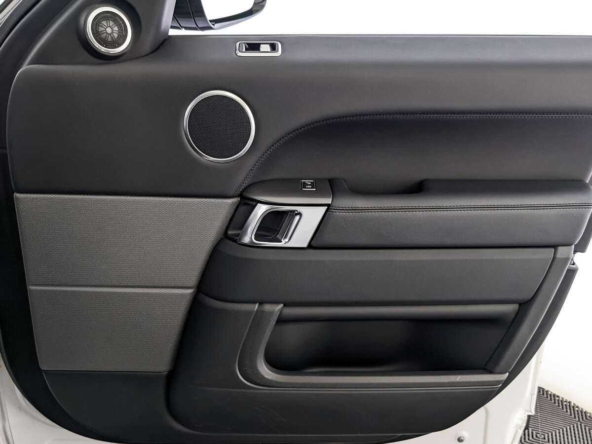 Land Rover Range Rover Sport, 2018 Фото №18