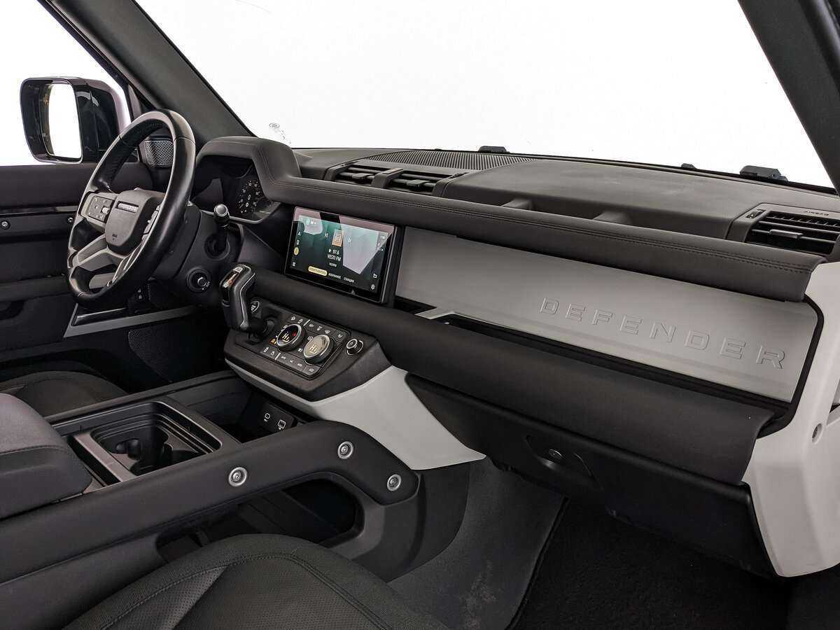 Land Rover Defender 110, 2020 Фото №8