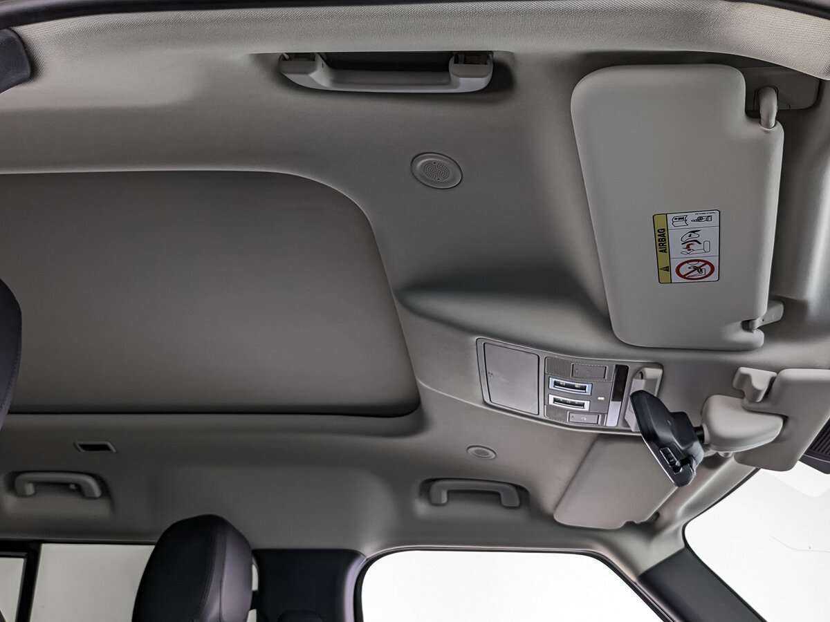 Land Rover Defender 110, 2020 Фото №15