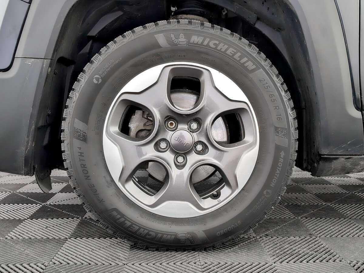 Jeep Renegade, 2018 Фото №13