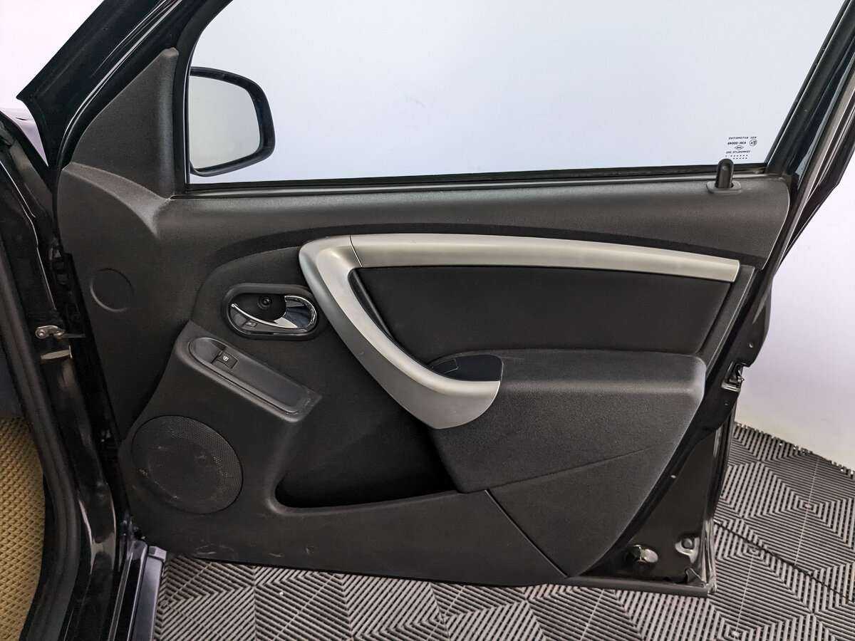 Nissan Terrano, 2021 Фото №19