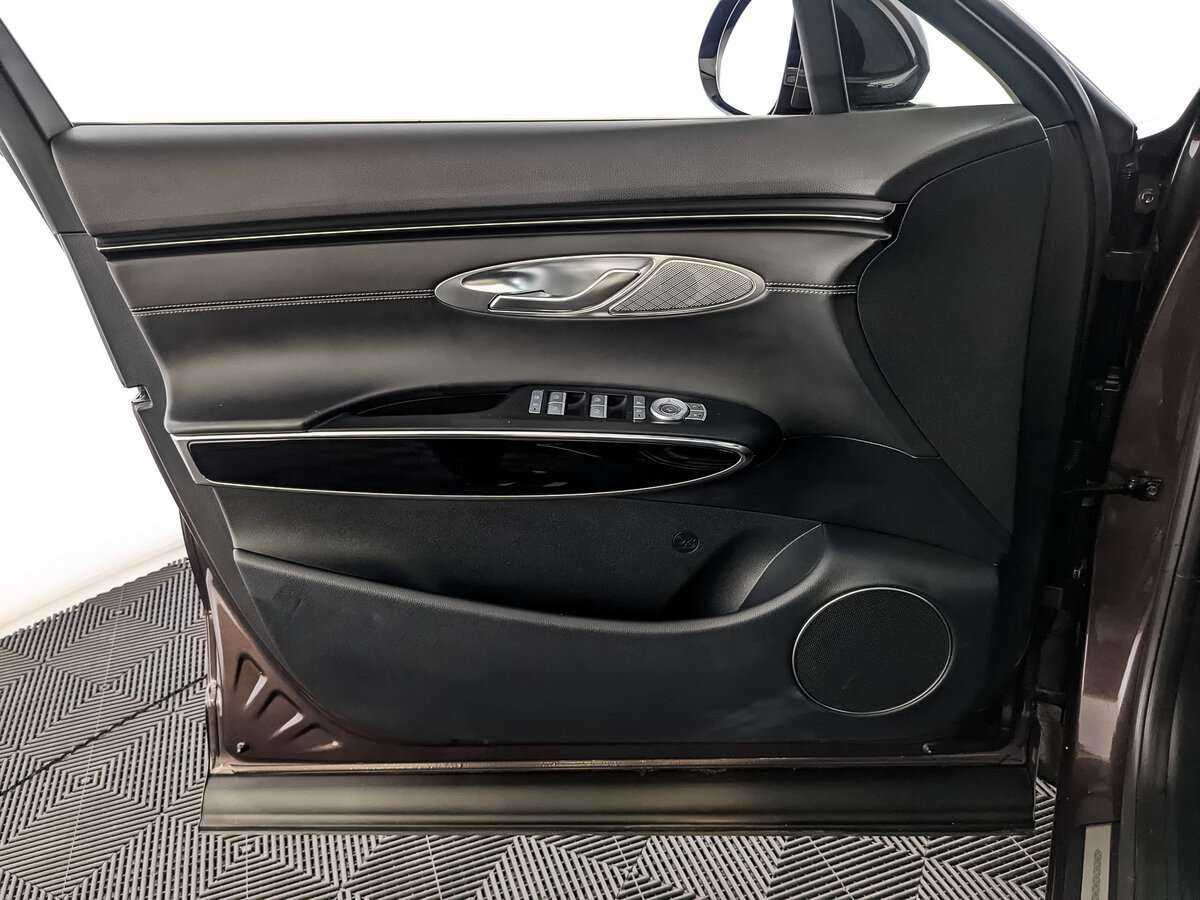 Genesis GV70, 2021 Фото №14