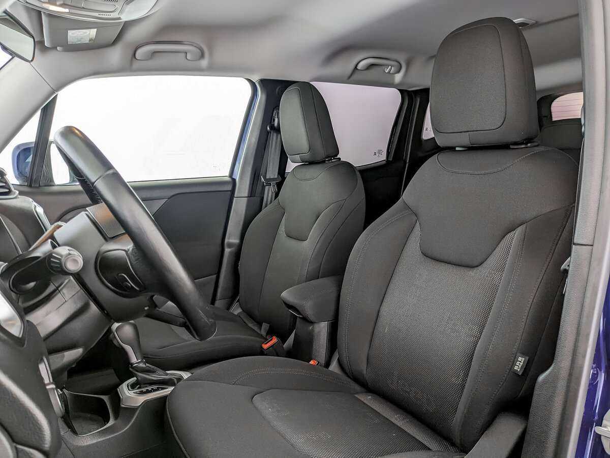 Jeep Renegade, 2017 Фото №16