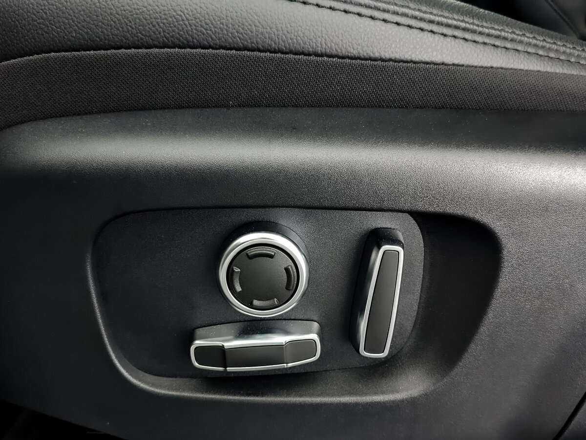 Land Rover Discovery Sport, 2022 Фото №16