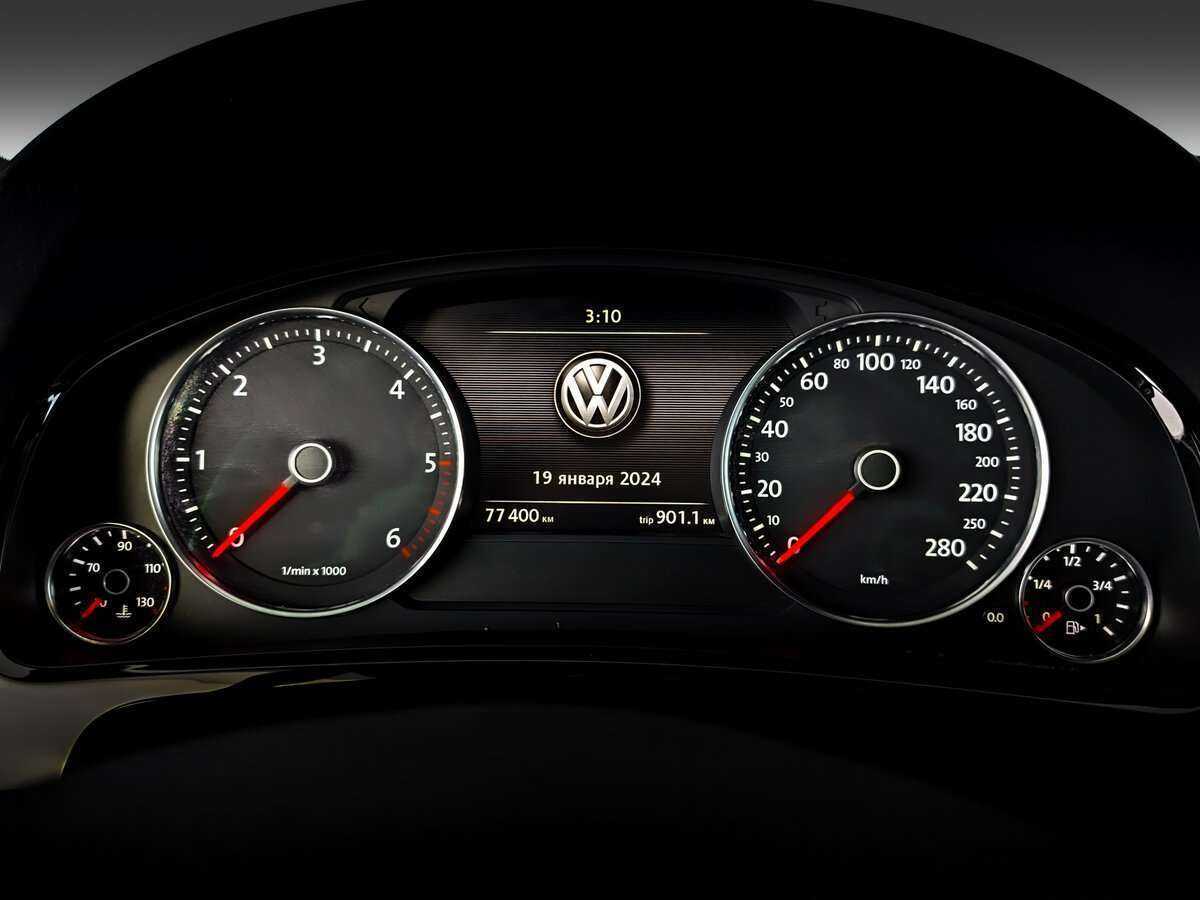 Volkswagen Touareg, 2017 Фото №11