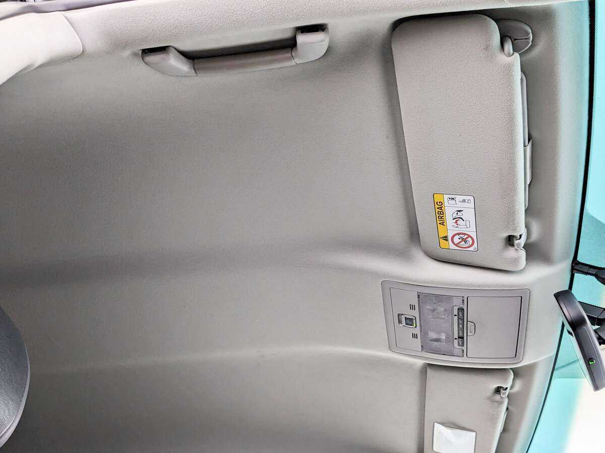 Toyota Land Cruiser, 2019 Фото №19