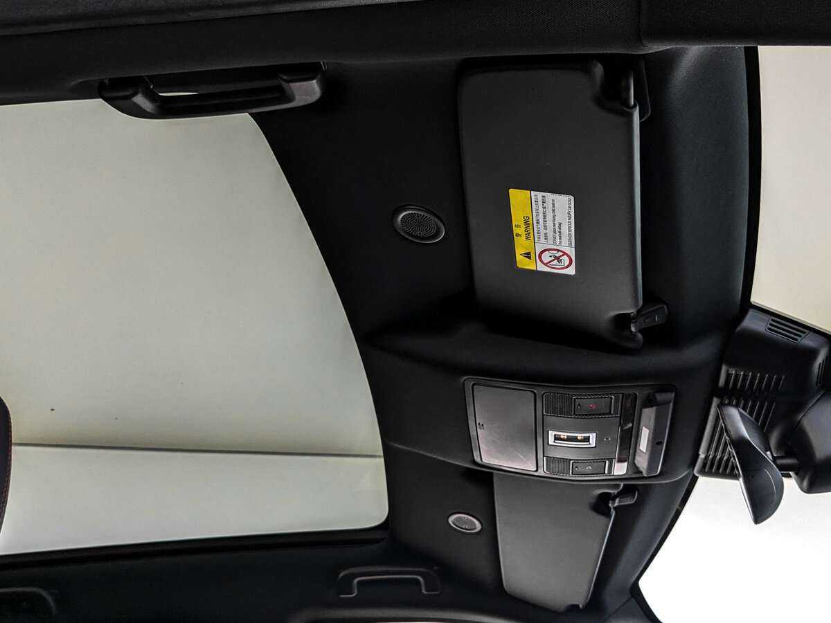 Land Rover Discovery Sport, 2022 Фото №19