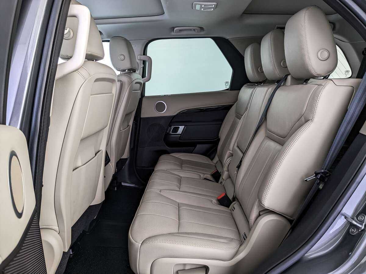 Land Rover Discovery, 2018 Фото №14